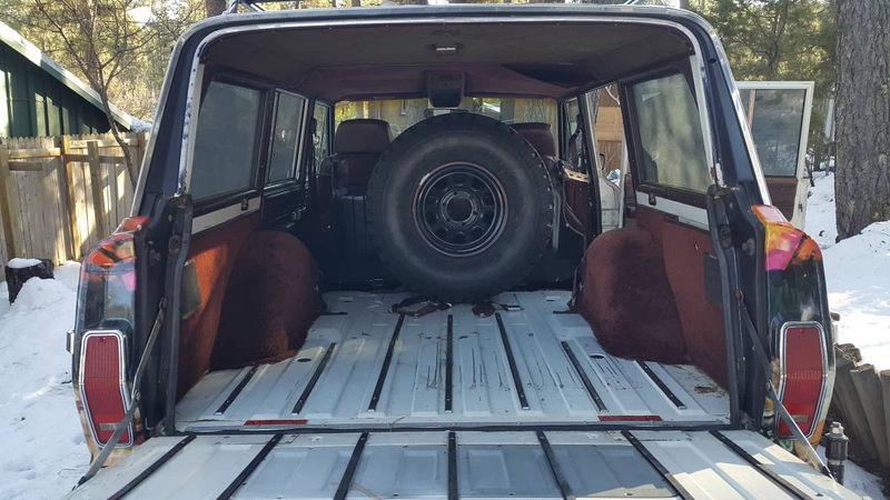 Illustration for article titled At $4,700, Is This 'Frame Up' Restoration 1989 Jeep Grand Wagoneer a Letdown?